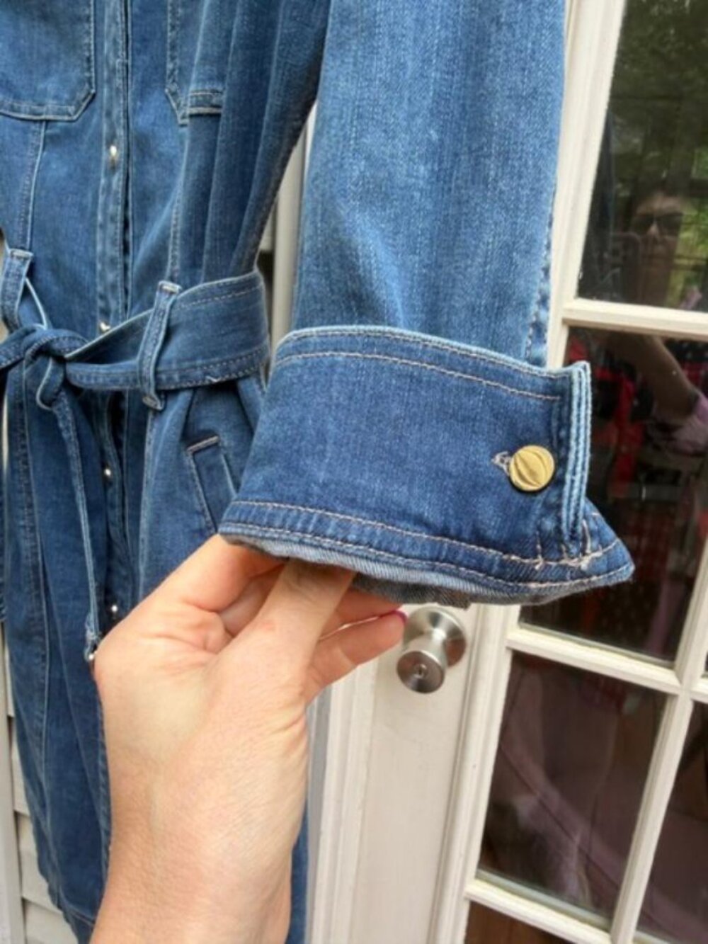 WHITE HOUSE BLACK MARKET (WHBM) Denim Belted Button Shirt Stretch Dress, Size 6 - Picture 5 of 7
